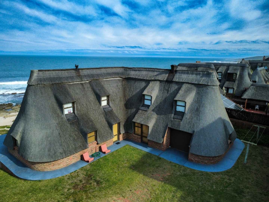 4 Bedroom Property for Sale in Stilbaai Wes Western Cape